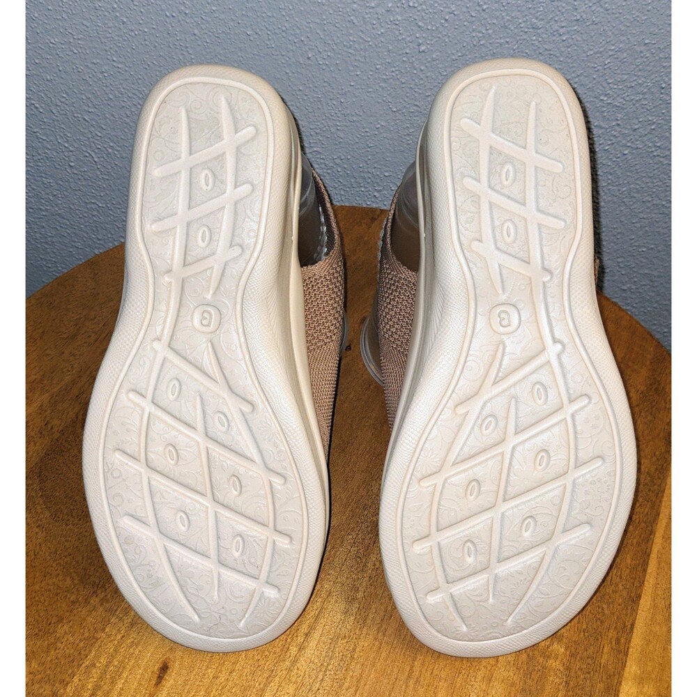 Bzees Sicily Stretch Knit Wedge Sandals Women's 8.5 W Beige Peep Toe Slingback - Picture 9 of 10